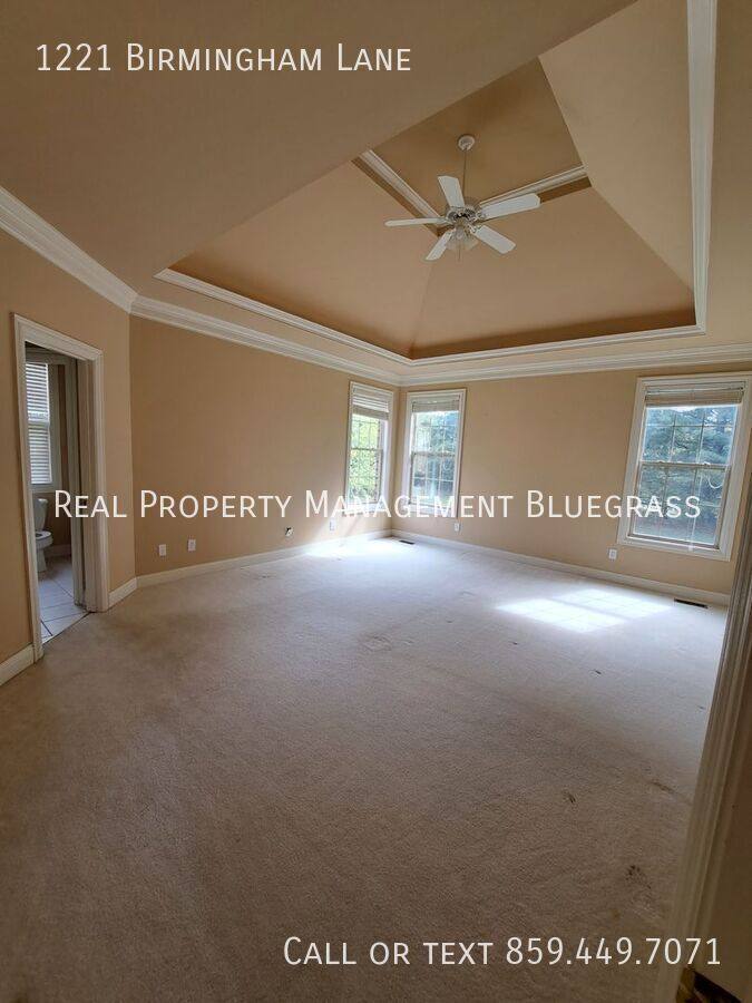 House for rent at 1221 Birmingham Lane, Lexington, KY 40513