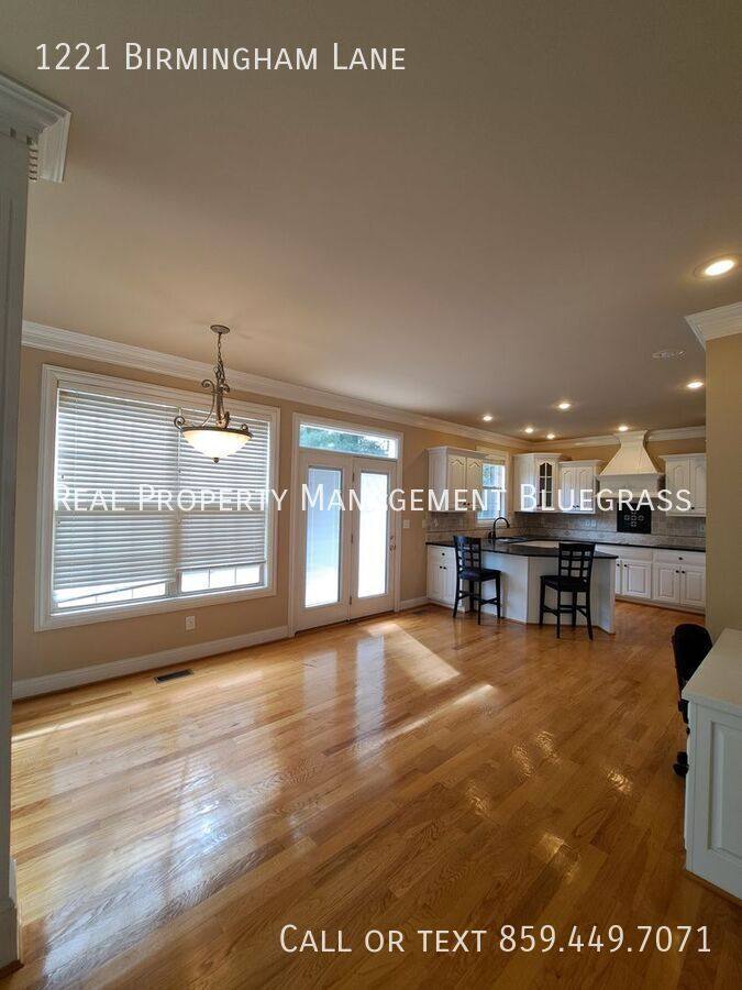 House for rent at 1221 Birmingham Lane, Lexington, KY 40513