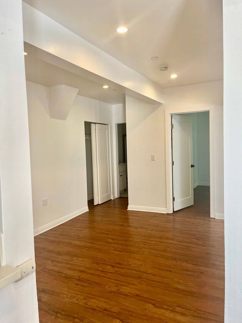 Apartment for rent at 4242 Campus Ave, San Diego, CA 92103