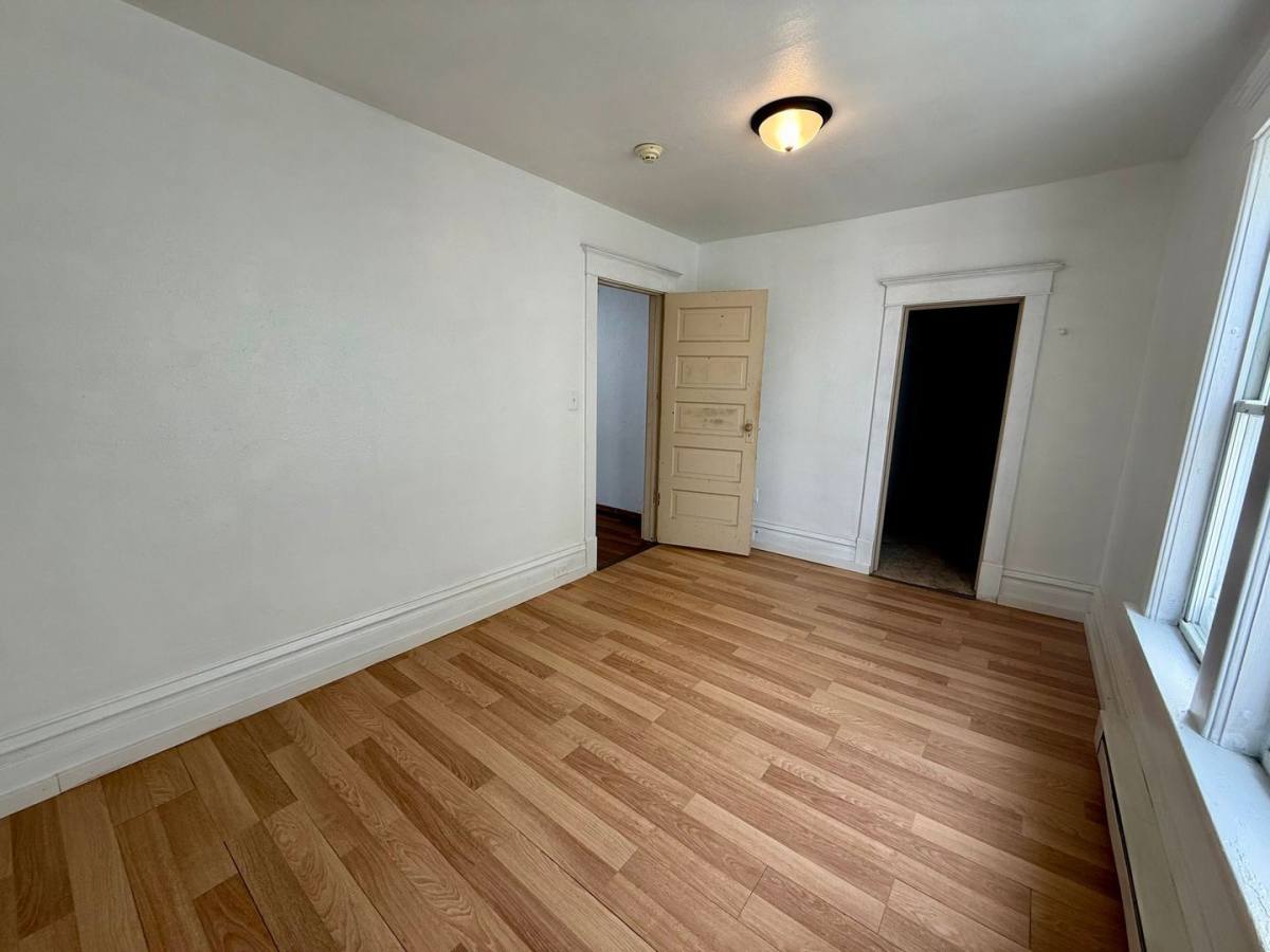 Apartment for rent at 724 Washington St, Wausau, WI 54403
