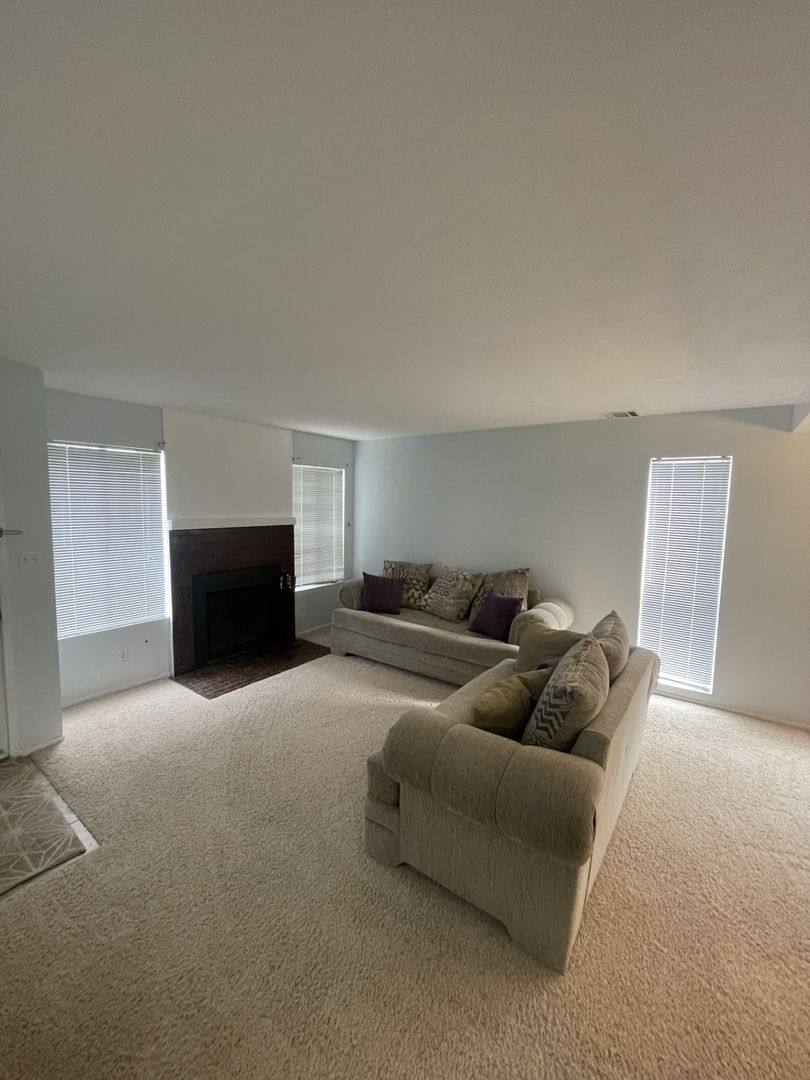 Townhouse for rent at 18241 Saint Andrews Dr, Tehachapi, CA 93561