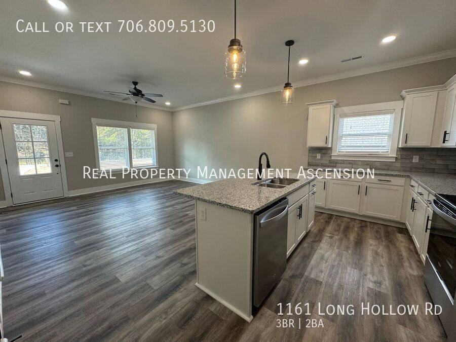 House for rent at 1161 Long Hollow Rd, Rock Spring, GA 30739