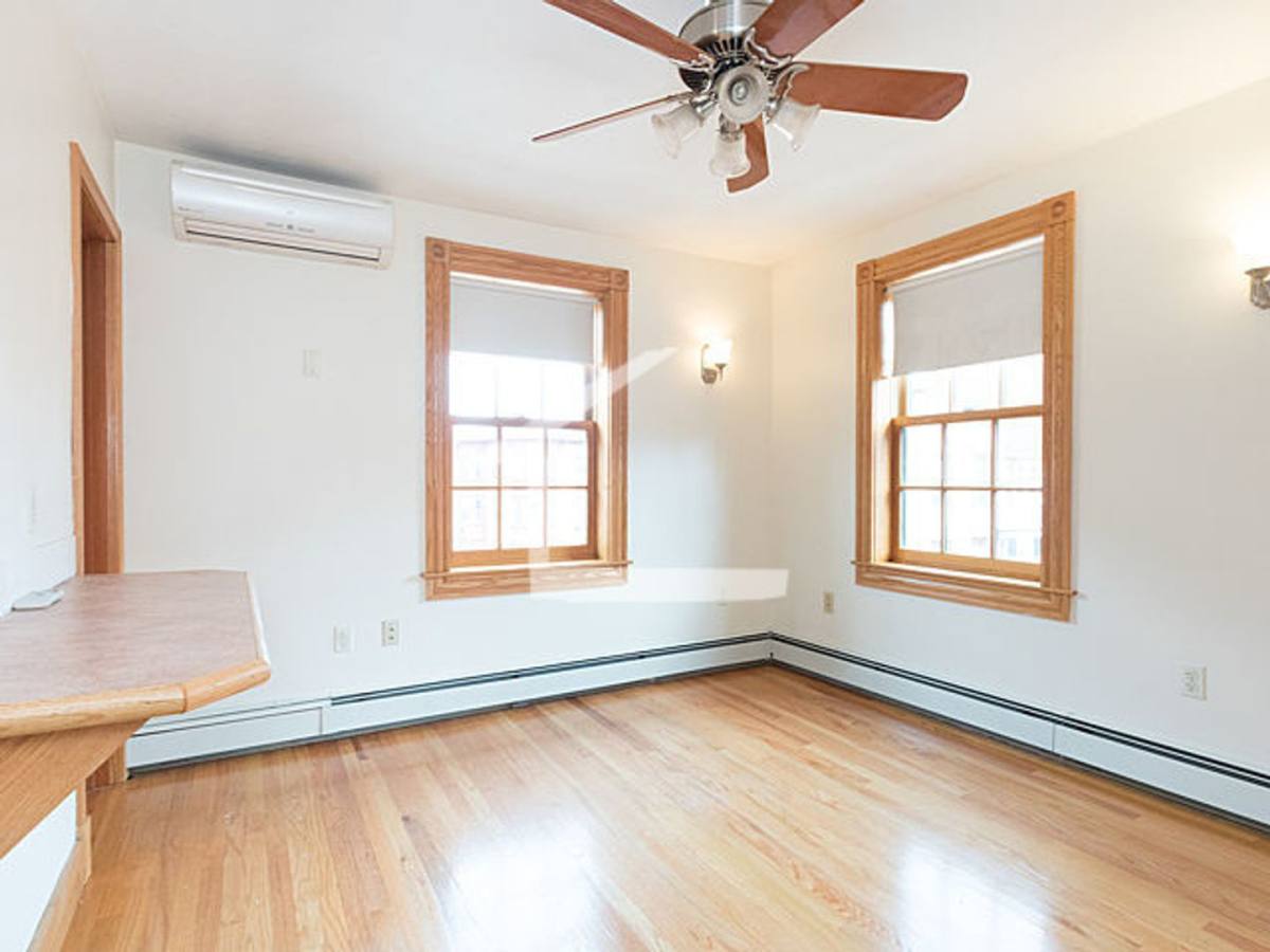 House for rent at 61 Anderson St #5, Boston, MA 02114