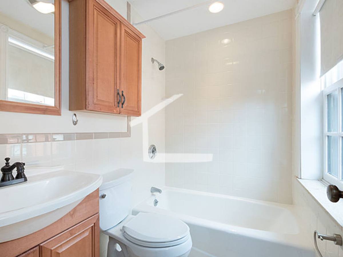 House for rent at 61 Anderson St #5, Boston, MA 02114