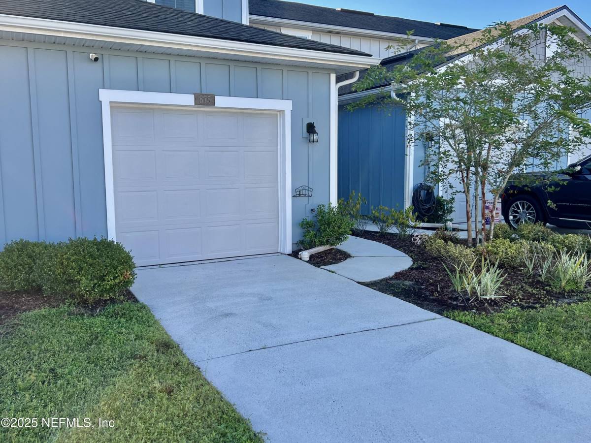 Townhouse for rent at 875 Capitol Parkway #875, Jacksonville, FL 32218