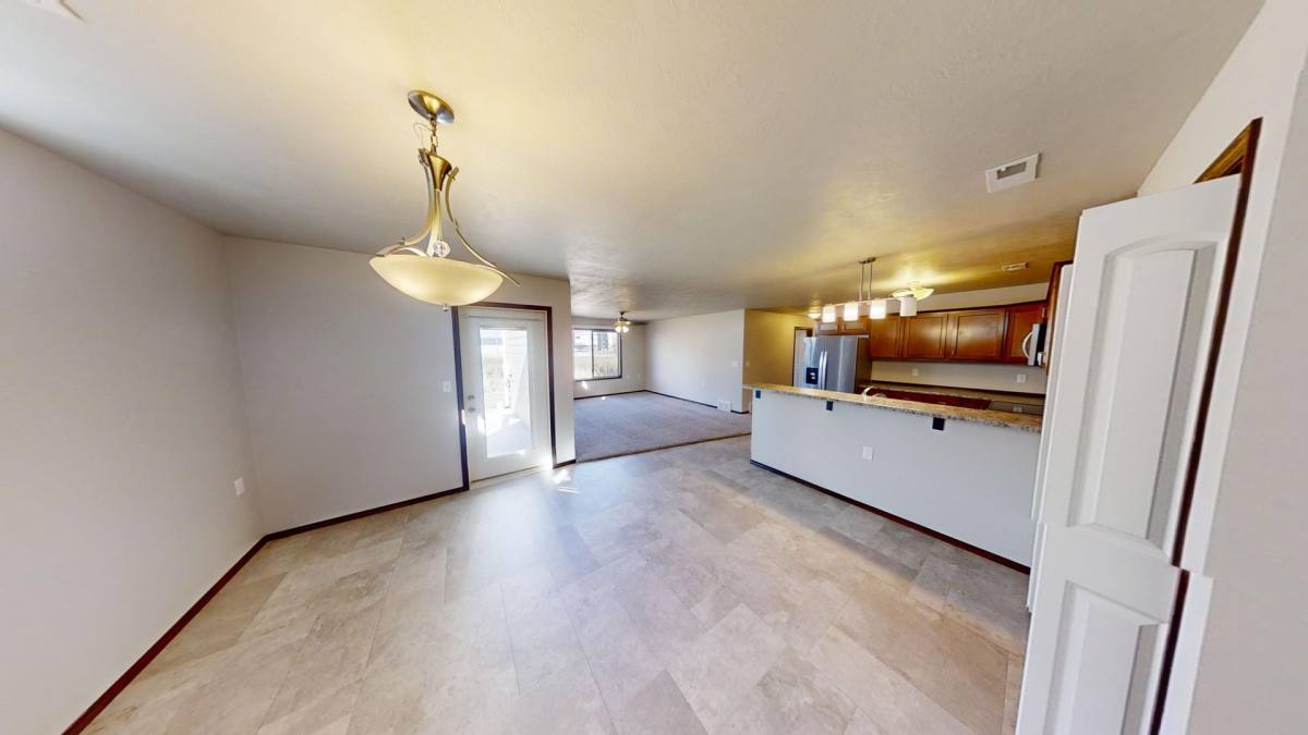 Apartment for rent at 281 Vernon Dr, Harrisburg, SD 57032