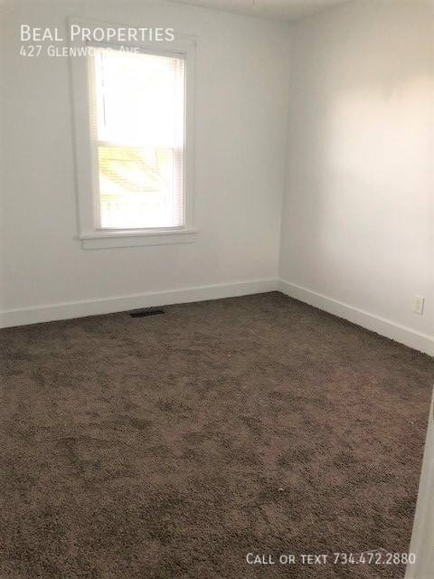 Apartment for rent at 427 Glenwood Ave, Ypsilanti, MI 48198