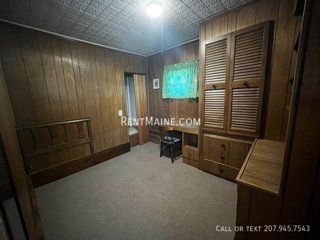 Apartment for rent at 108 Pearl St #1, Bangor, ME 04401