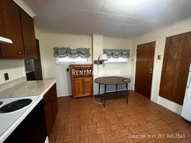 Apartment for rent at 108 Pearl St #1, Bangor, ME 04401