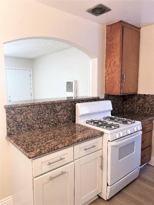 Apartment for rent at 850 S Rosemead Blvd #3, Pasadena, CA 91107