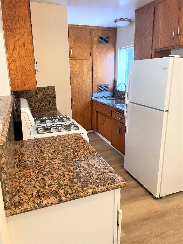 Apartment for rent at 850 S Rosemead Blvd #3, Pasadena, CA 91107