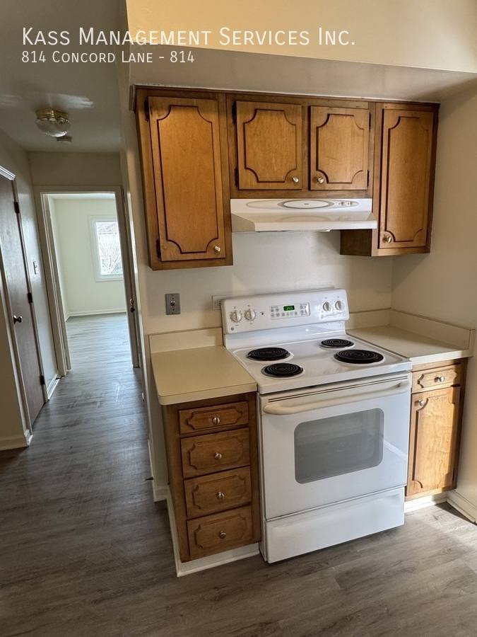 Townhouse for rent at 814 Concord Lane #814, Barrington, IL 60010