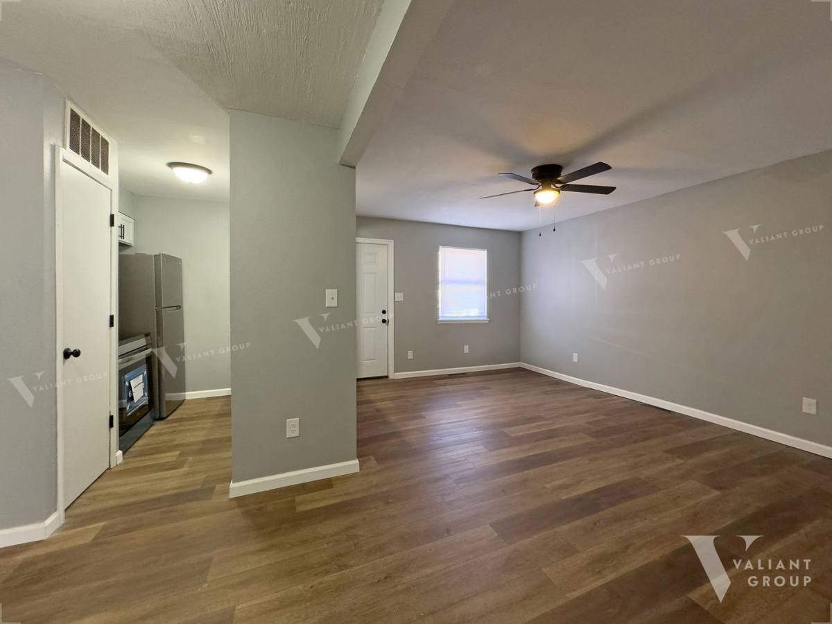 Apartment for rent at 2153 E Cherry St, Springfield, MO 65802