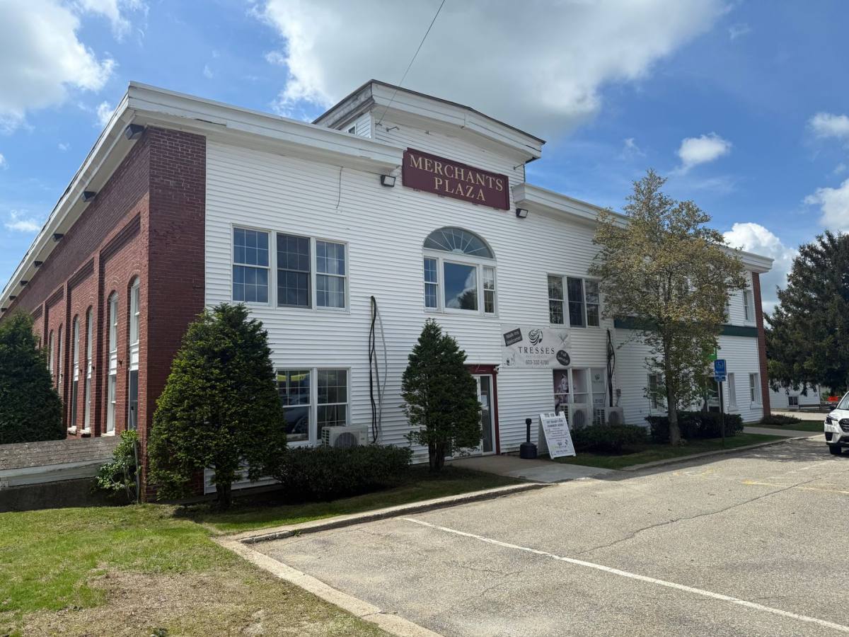 Apartment for rent at 1 Old Dover Rd, Rochester, NH 03867
