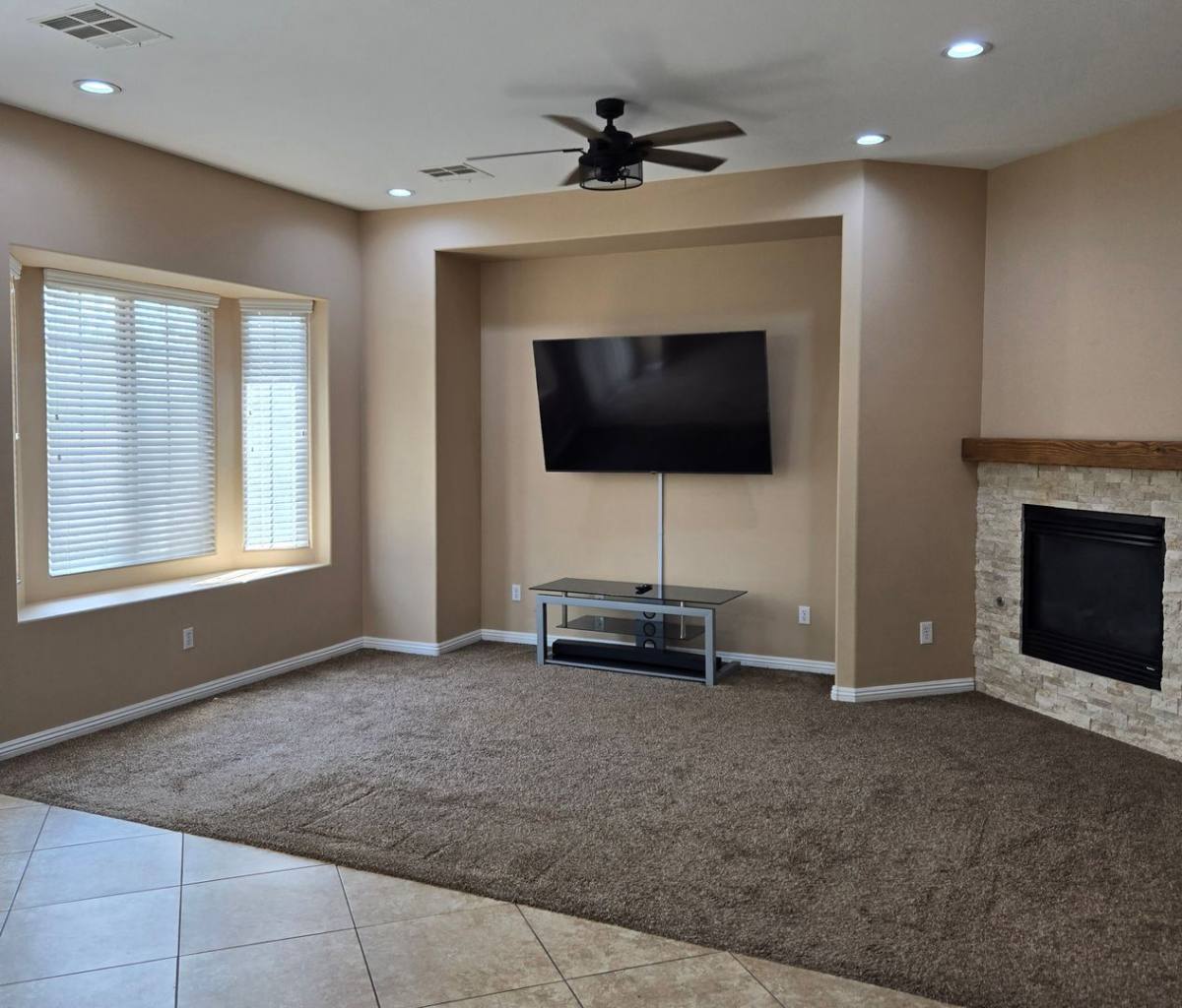 Townhouse for rent at 9152 Worsley Park Place, Las Vegas, NV 89145