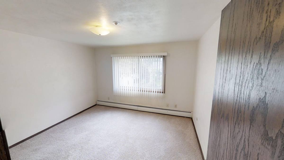 Apartment for rent at 708 S Prairie Ave, Sioux Falls, SD 57104