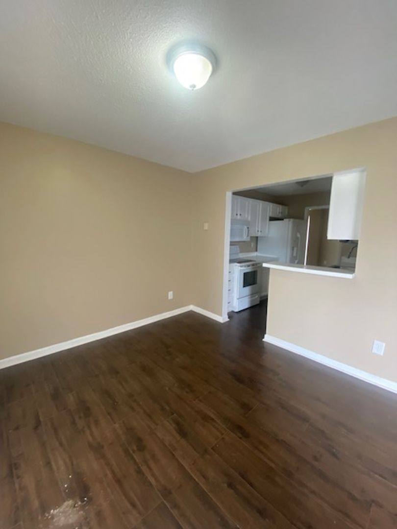 Townhouse for rent at 6227 Crest Green Rd, Birmingham, AL 35212