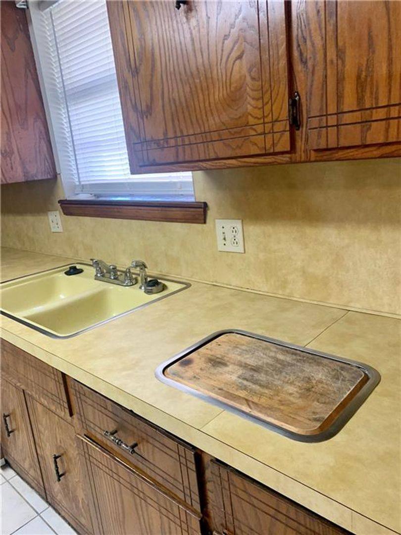 House for rent at 2607 Lee St, Springdale, AR 72762
