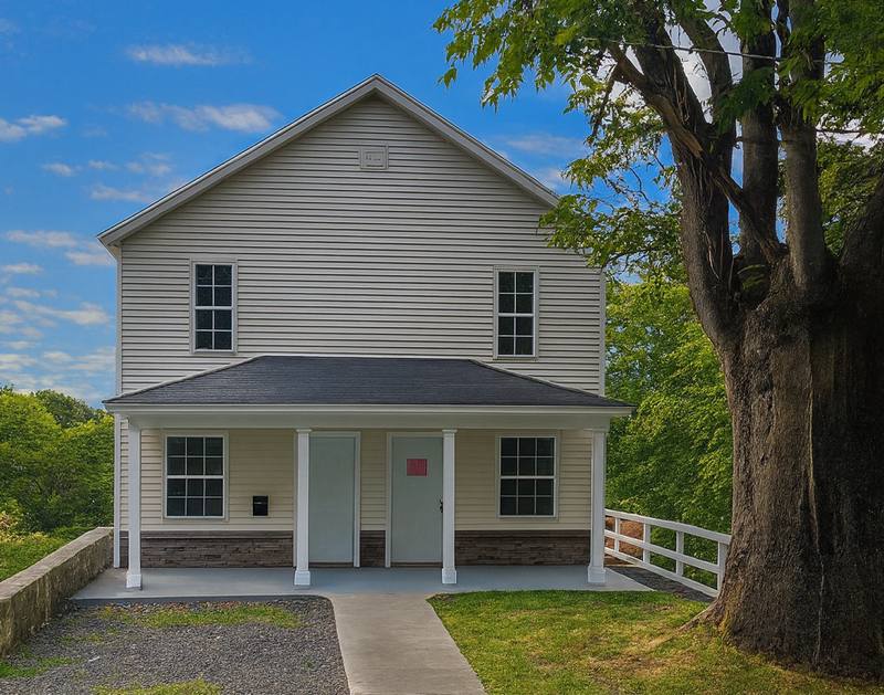 Apartment for rent at 20 Morgan Lane, Pittston, PA 18640