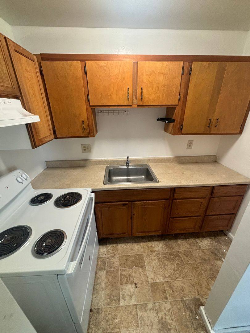 Apartment for rent at 1119 Florida St, Vallejo, CA 94590