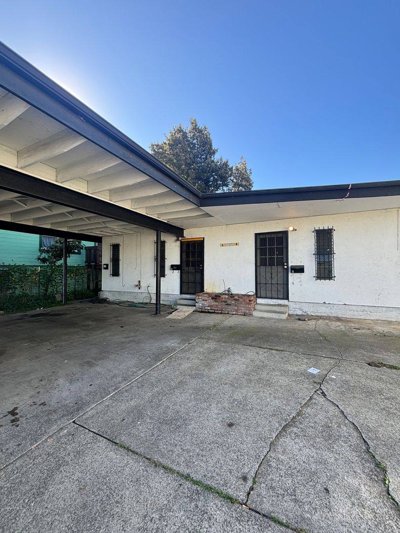 Apartment for rent at 1119 Florida St, Vallejo, CA 94590