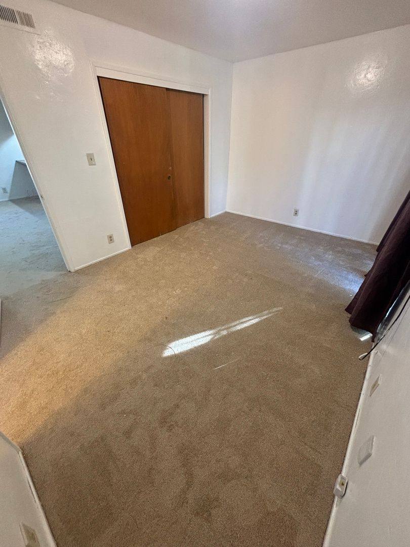 Apartment for rent at 1119 Florida St, Vallejo, CA 94590