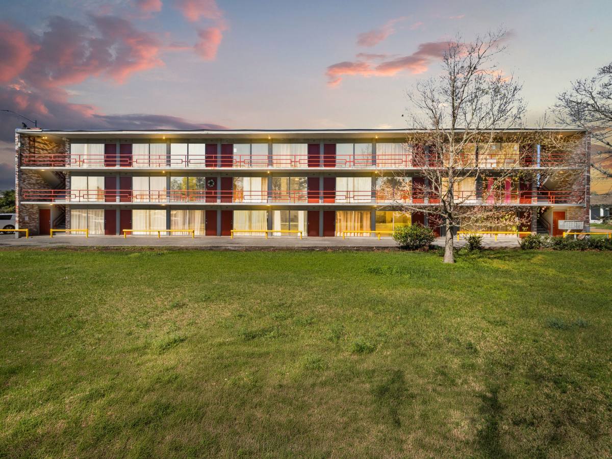 Apartment for rent at 710 Iris St #103, Lake Charles, LA 70601