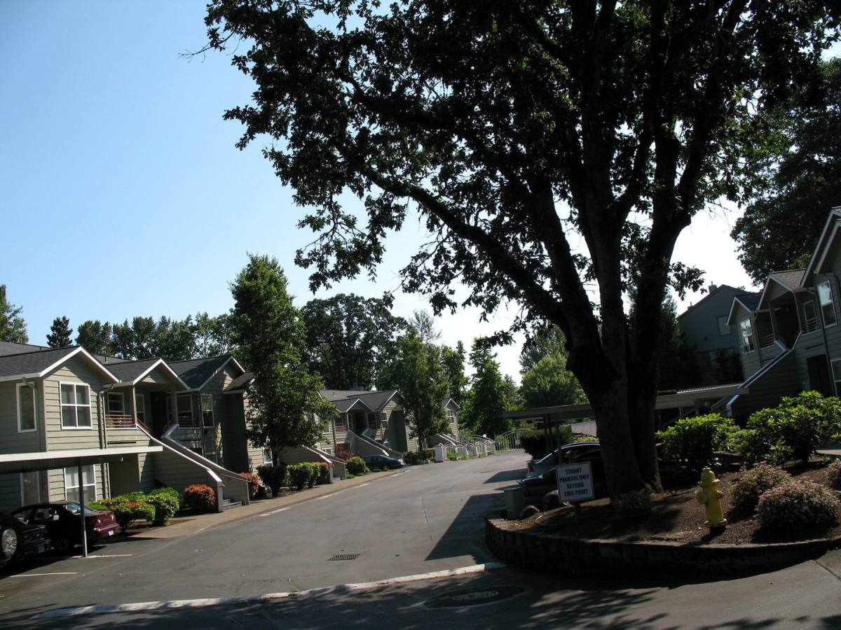 Townhouse for rent at 3758 Mica View Court SE, Salem, OR 97302
