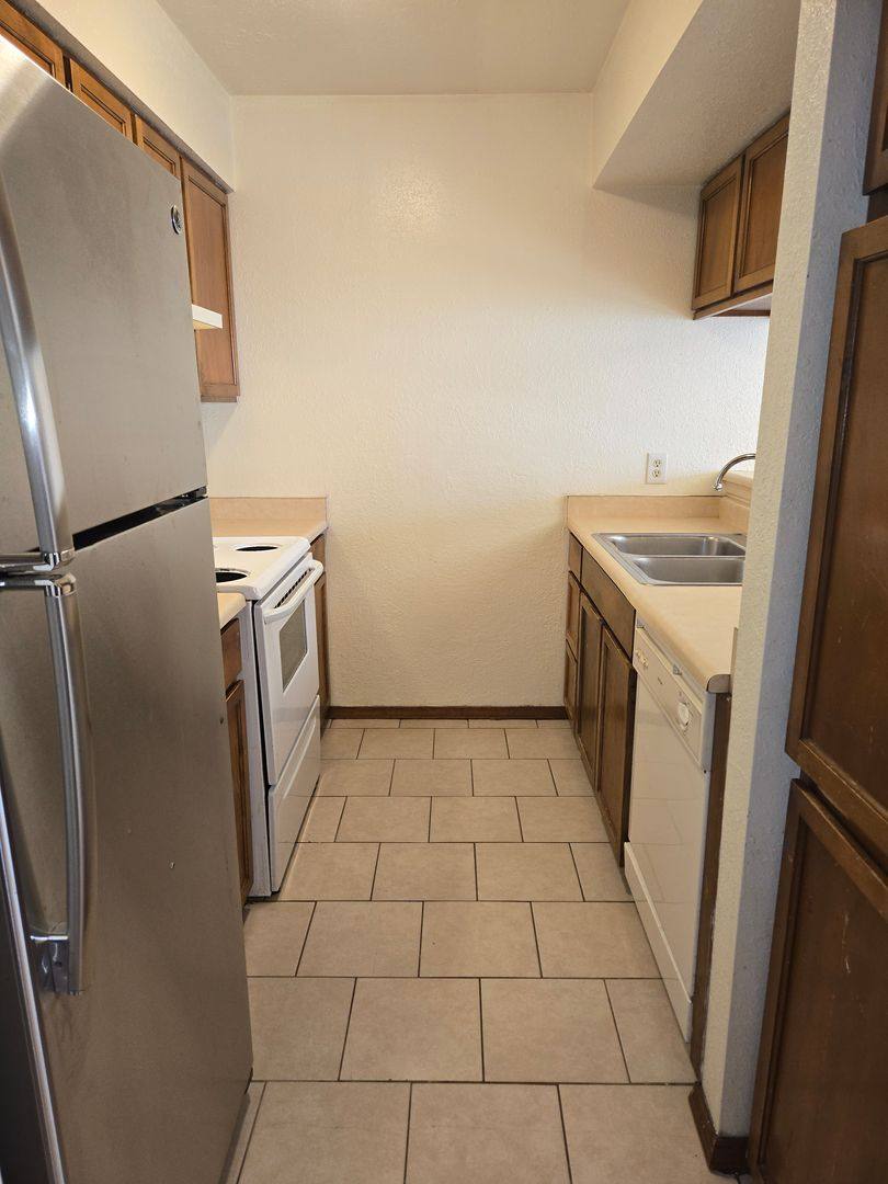 Apartment for rent at 2806 W Fourth, Roswell, NM 88201