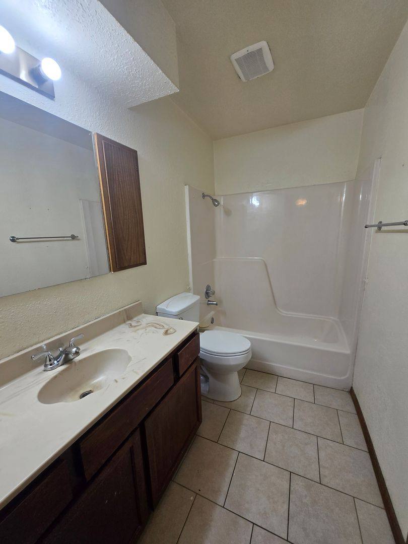 Apartment for rent at 2806 W Fourth, Roswell, NM 88201