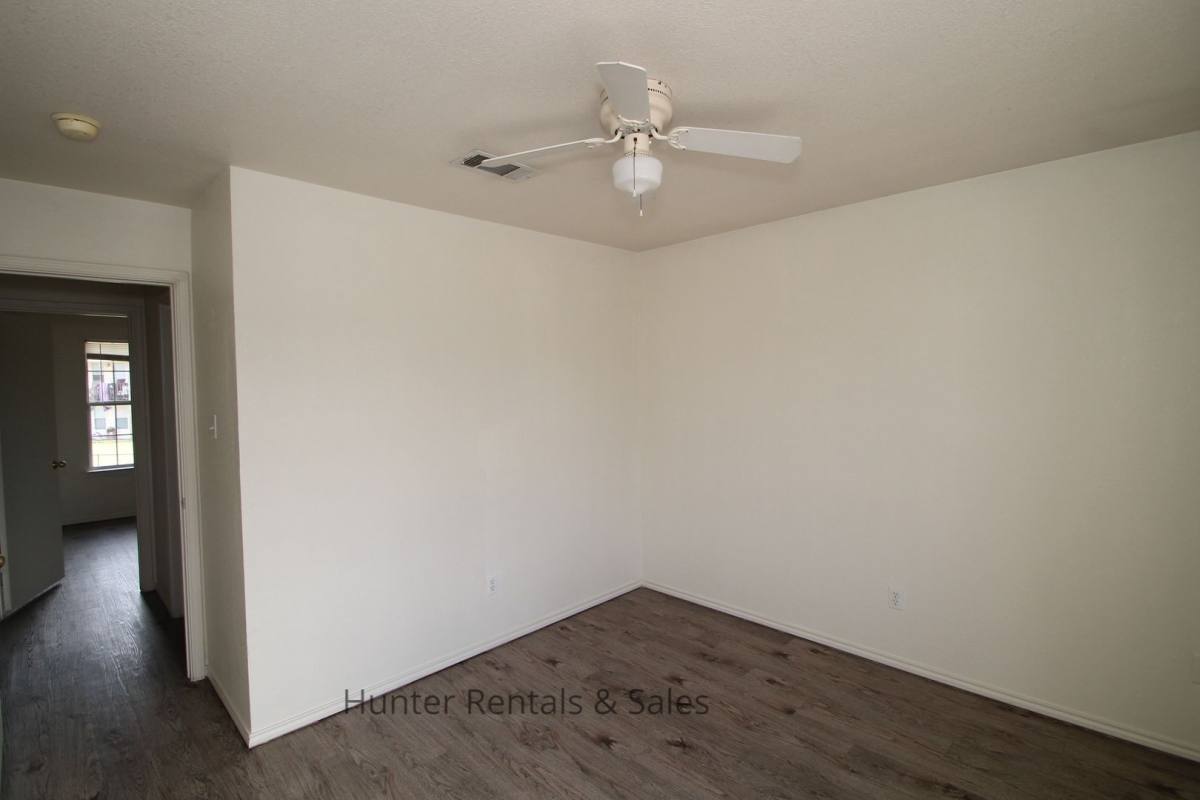 Townhouse for rent at 1710-D Spring Rose Circle, Killeen, TX 76543