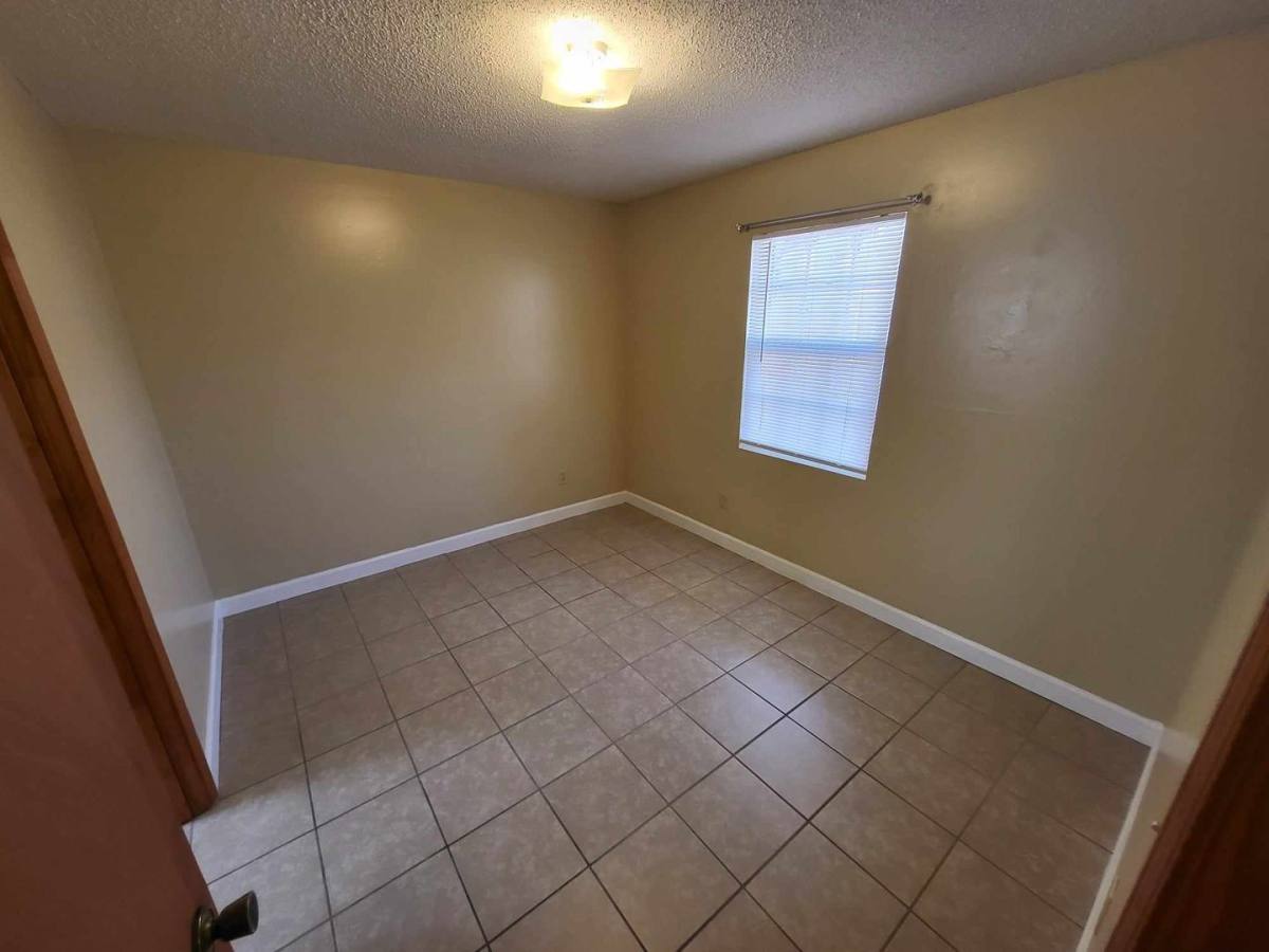 Apartment for rent at 604 E Madison St, Troy, AL 36081