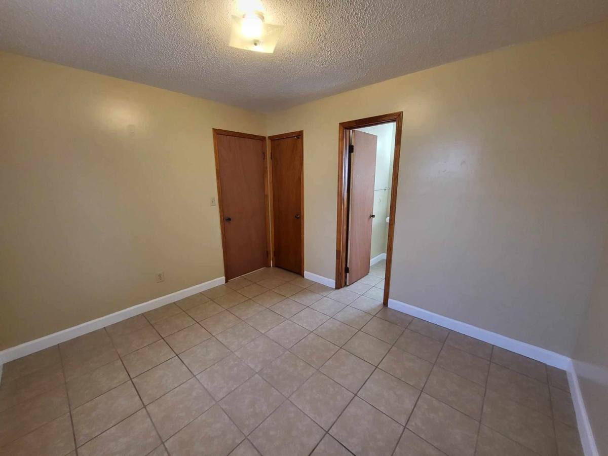 Apartment for rent at 604 E Madison St, Troy, AL 36081