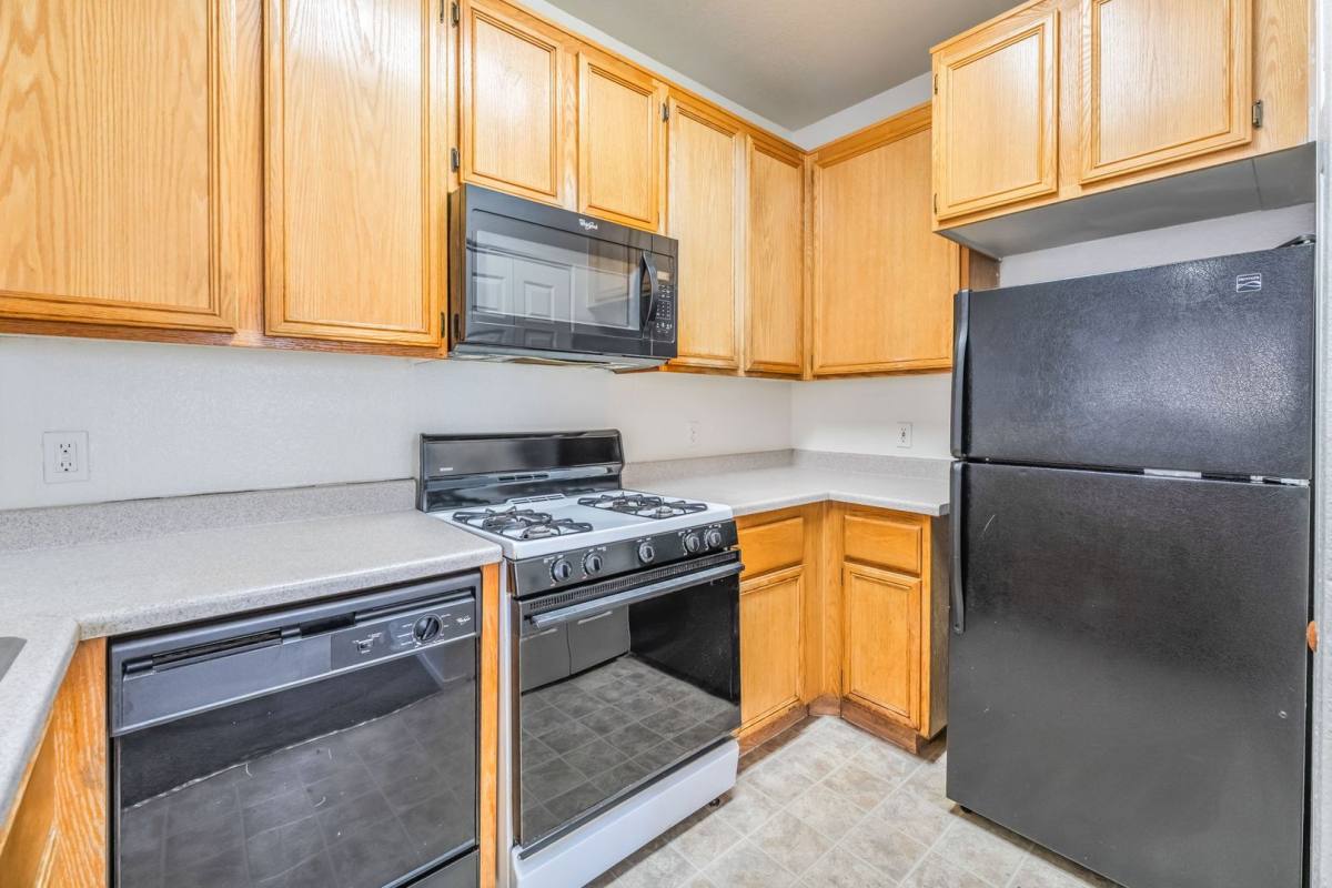 Condo for rent at 4730 Ecraig Rd, Las Vegas, NV 89115