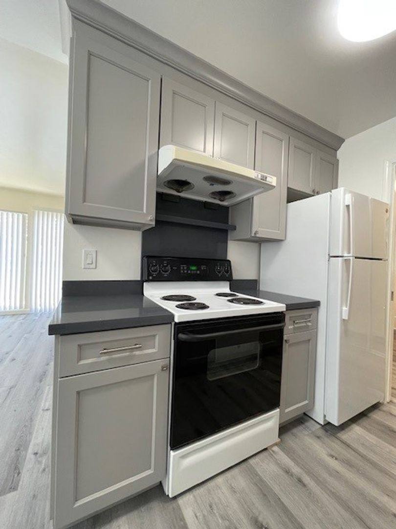 Apartment for rent at 2024 Vine St, Berkeley, CA 94709