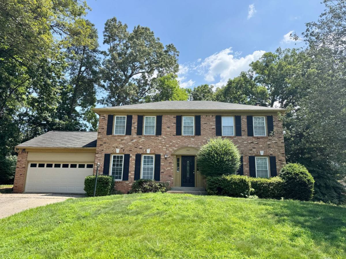 House for rent at 15407 Skyline Dr, Dumfries, VA 22025