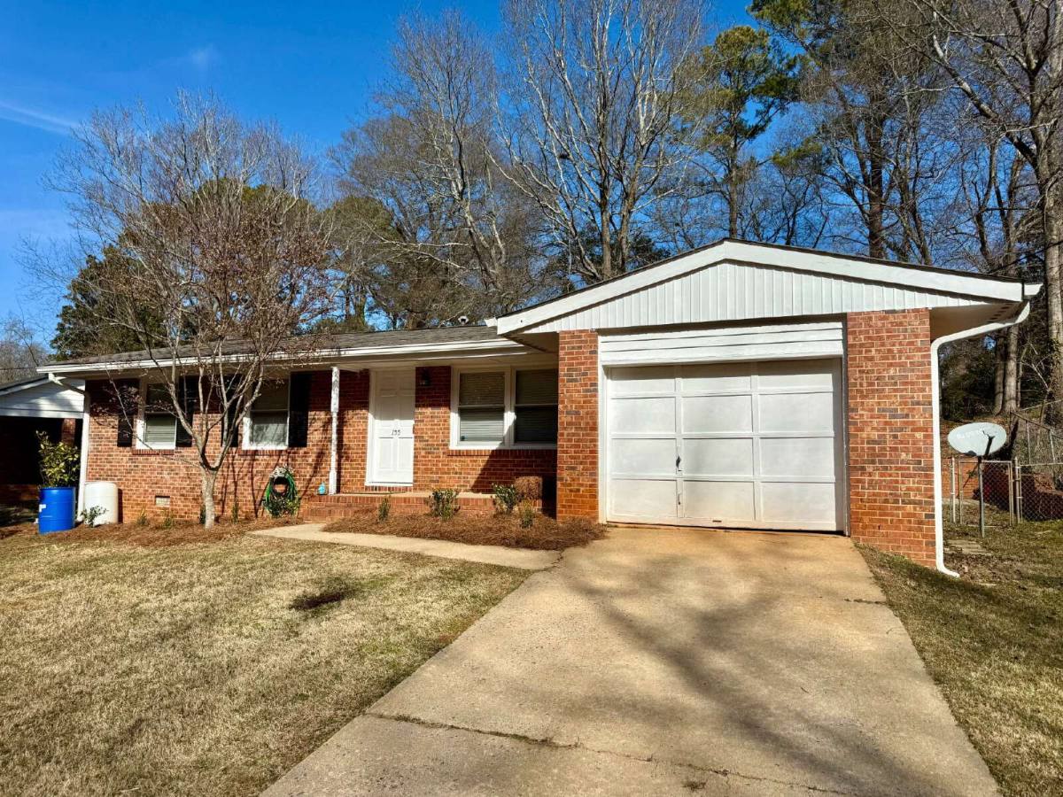 House for rent at 155 Jarnigan Dr, Athens, GA 30605
