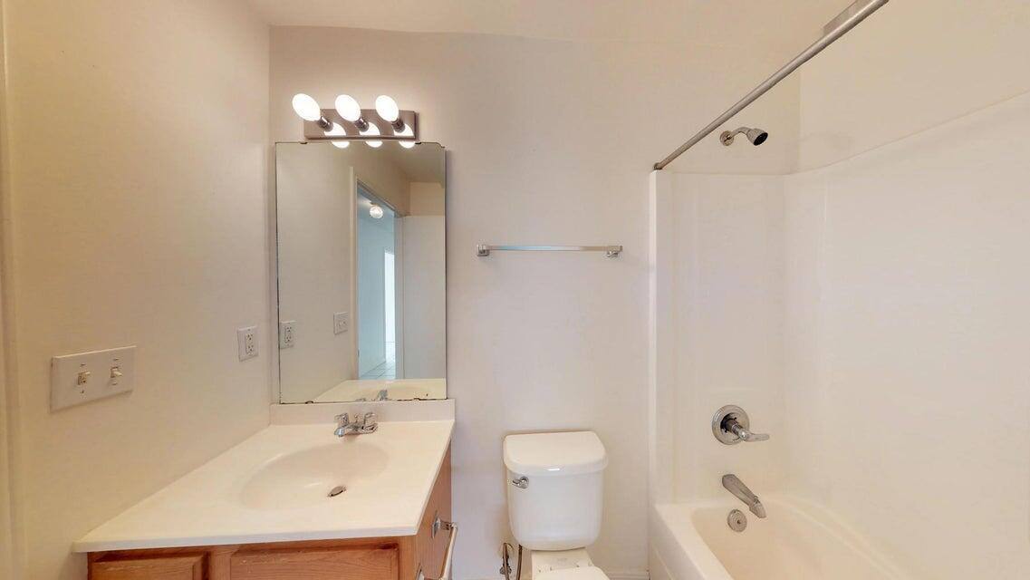 Apartment for rent at 1863 Norwood Court #4, Fort Walton Beach, FL 32548