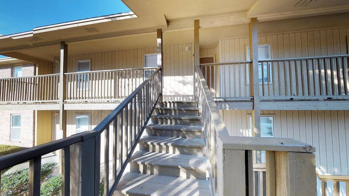 Apartment for rent at 1863 Norwood Court #4, Fort Walton Beach, FL 32548