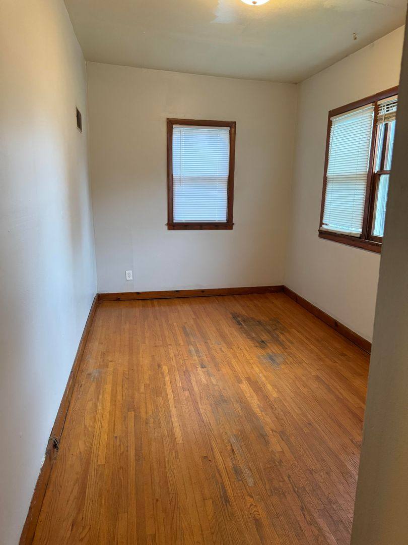 Apartment for rent at 1552 Edmund Ave, Saint Paul, MN 55104