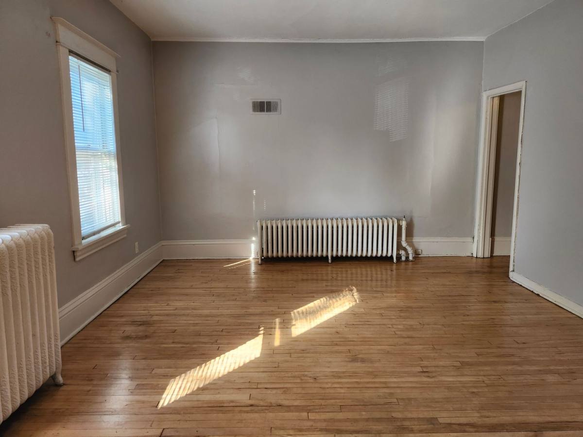 Apartment for rent at 1552 Edmund Ave, Saint Paul, MN 55104