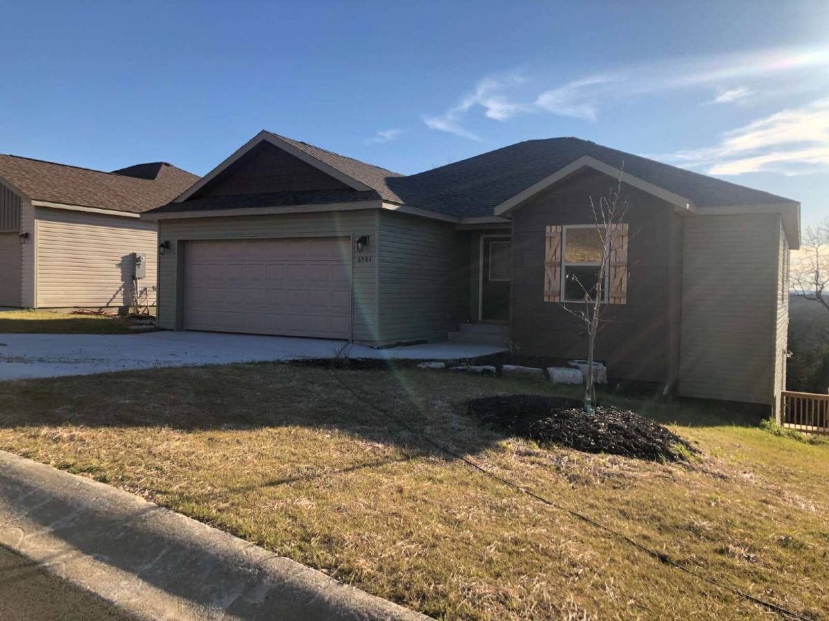 House for rent at 6544 Prairie Circle, Rockaway Beach, MO 65740