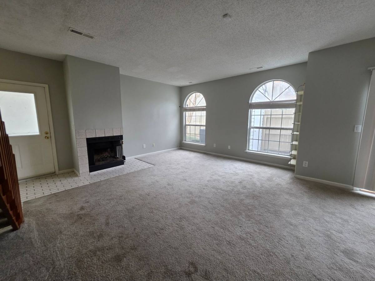 Townhouse for rent at 814 Gable Way, Virginia Beach, VA 23455