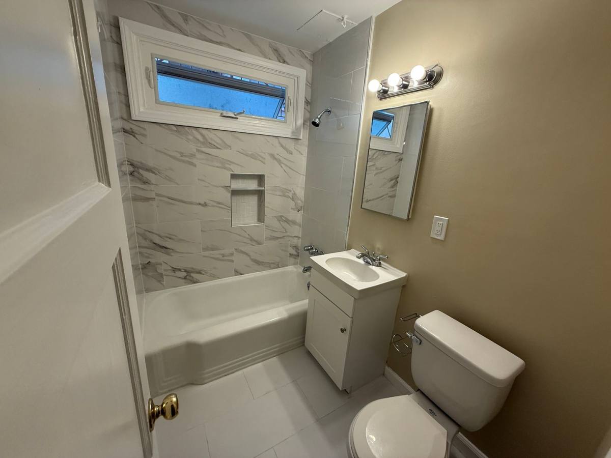 Apartment for rent at 14259 Dickens St #2, Sherman Oaks, CA 91423