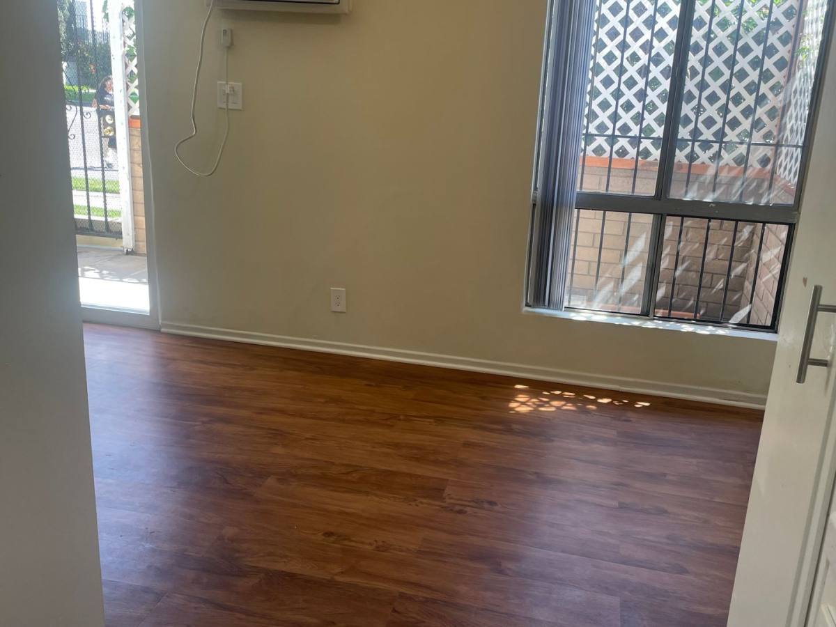 Apartment for rent at 7337 Haskell Ave, Van Nuys, CA 91406