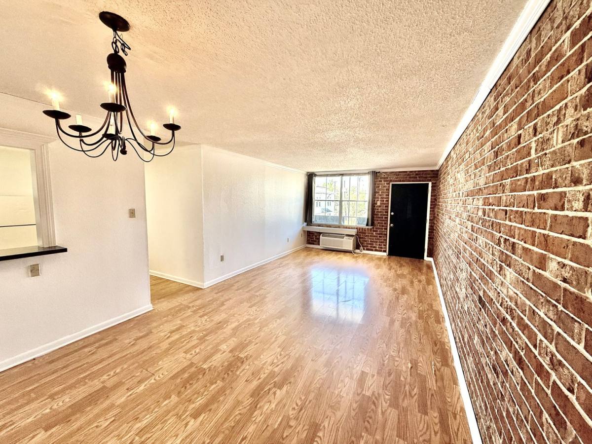 House for rent at 3101 Highland Rd, Baton Rouge, LA 70802