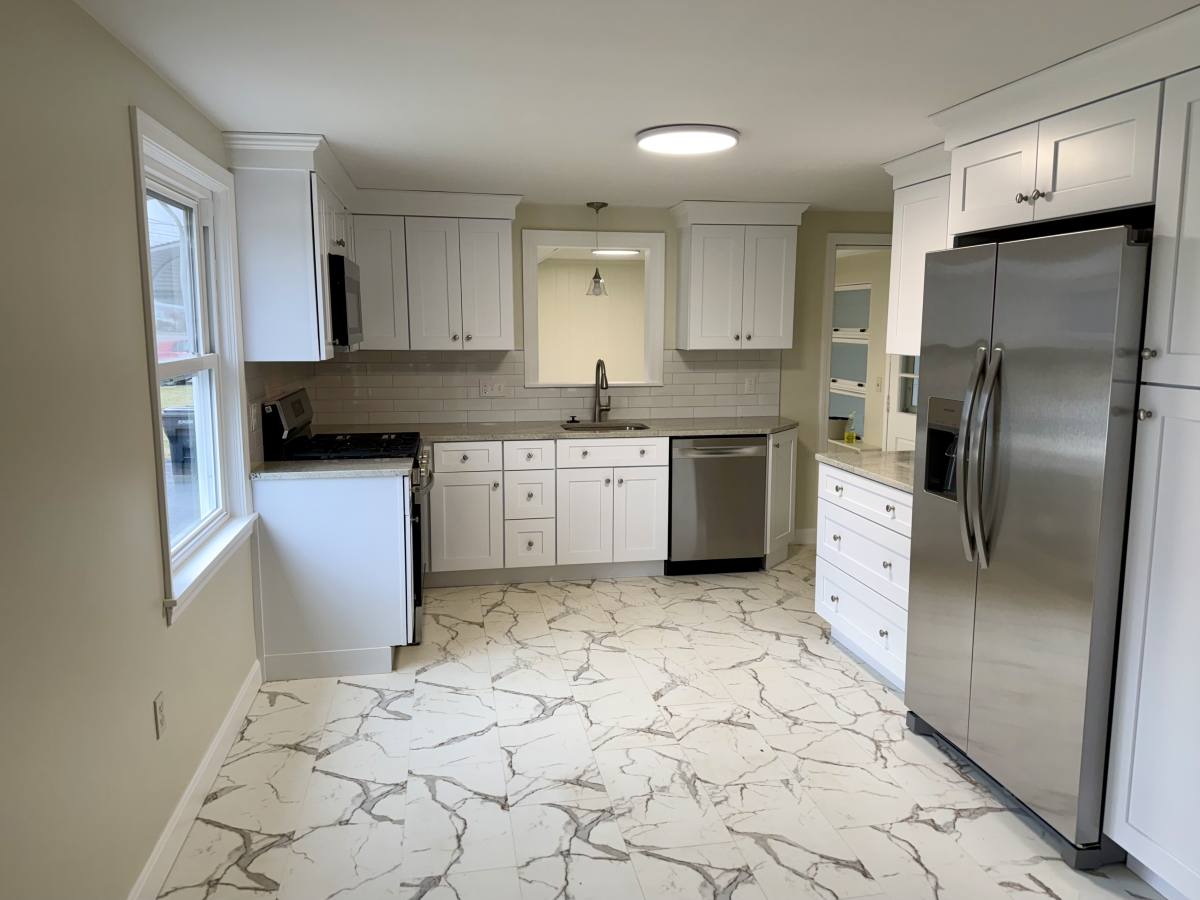 Condo for rent at 160 Plantation Dr, Cranston, RI 02920