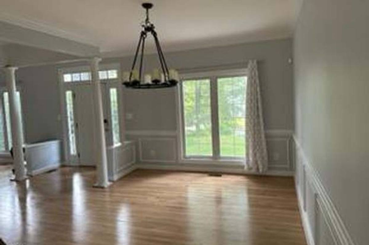House for rent at 3359 Roundtree Estates Court, Falls Church, VA 22042