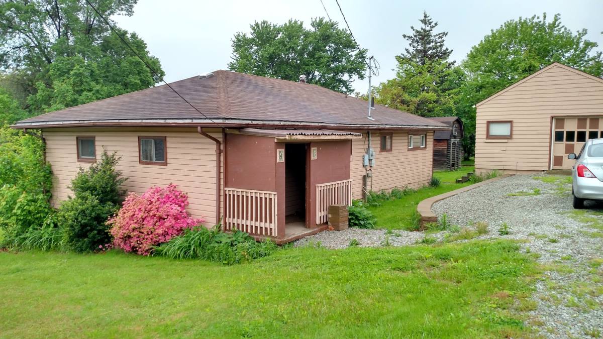 House for rent at 1307 Walnut St, Clairton, PA 15025