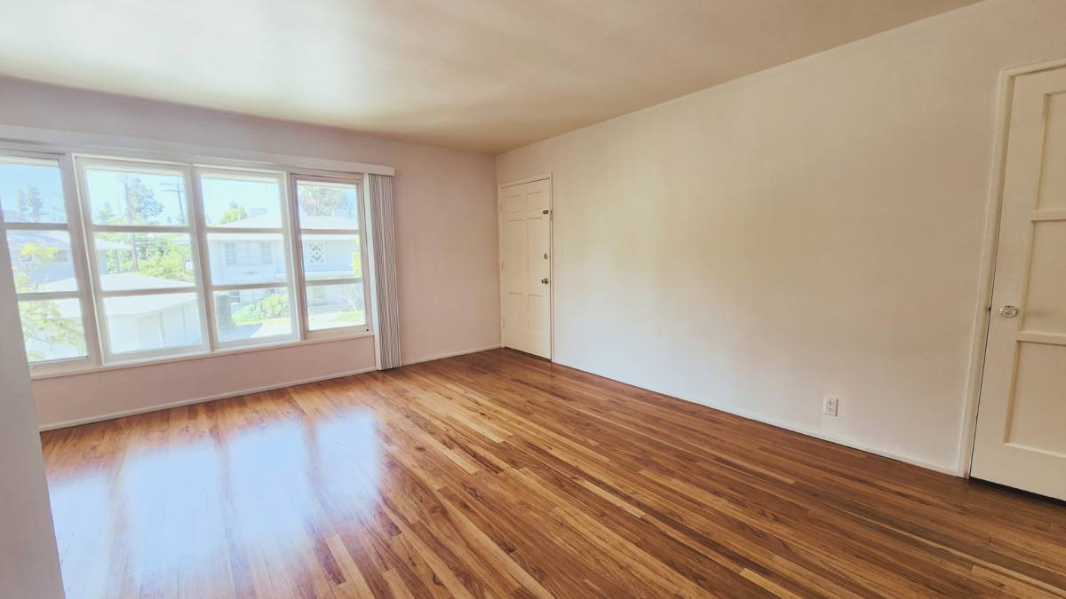 Apartment for rent at 1722 Raymond Hill Rd, South Pasadena, CA 91030